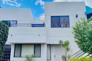 805 N W Knoll Dr, West Hollywood, CA 90069 - Photo 1