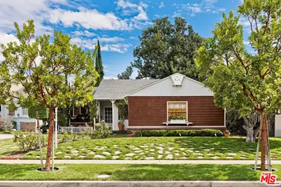 6910 Cantaloupe Ave, Van Nuys, CA 91405 - Photo 1