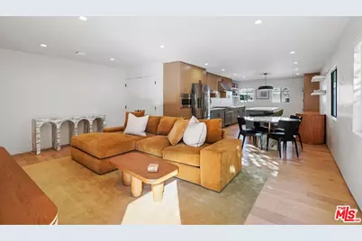 838 N Mansfield Ave #102, Los Angeles, CA 90038 - Photo 1