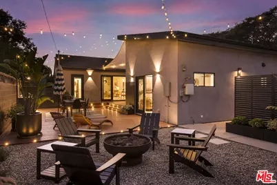 3744 Redwood Ave, Los Angeles, CA 90066 - Photo 1