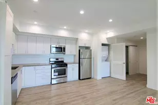 744 Hartford, Los Angeles, CA 90017 - Photo 1