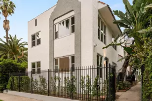 5729 Carlton Way #1/4, Los Angeles, CA 90028 - Photo 1