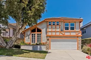 7557 W 82nd St, Playa del Rey, CA 90293 - Photo 1