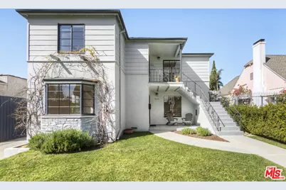 1031 S Tremaine Ave, Los Angeles, CA 90019 - Photo 1