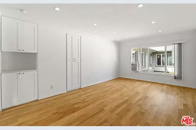 1233 N Harper Ave #12, West Hollywood, CA 90046 - Photo 1