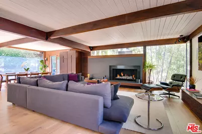 9624 Yoakum Dr, Beverly Hills, CA 90210 - Photo 1
