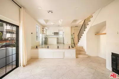 36 Navy St #1, Venice, CA 90291 - Photo 1