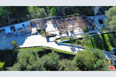 4418 Woodley Ave, Encino, CA 91436 - Photo 1