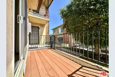 612 Illinois Ct ##2, El Segundo, CA 90245 - Photo 1