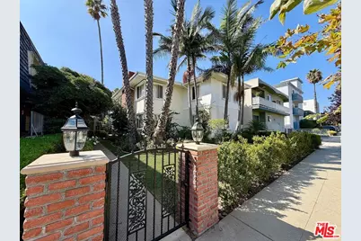 938 6th St #8, Santa Monica, CA 90403 - Photo 1