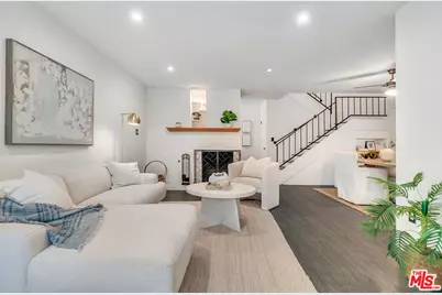 8121 Canby Ave #4, Reseda, CA 91335 - Photo 1