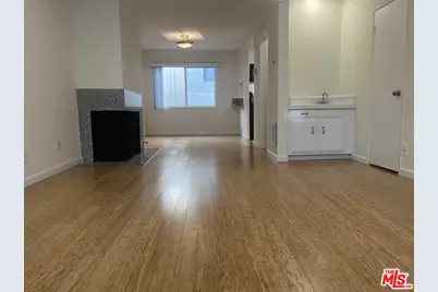 11937 Darlington Ave #4, Los Angeles, CA 90049 - Photo 1