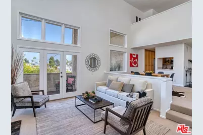1133 9th St #304, Santa Monica, CA 90403 - Photo 1