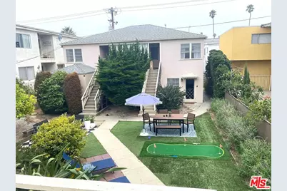 1044 14th St #B, Santa Monica, CA 90403 - Photo 1