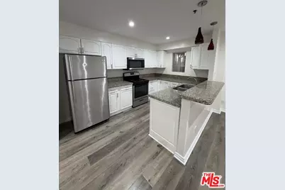 121 S Rampart Blvd #3, Los Angeles, CA 90057 - Photo 1