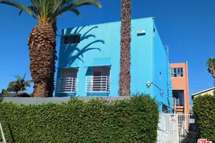 915 Broadway St #1, Venice, CA 90291 - Photo 1