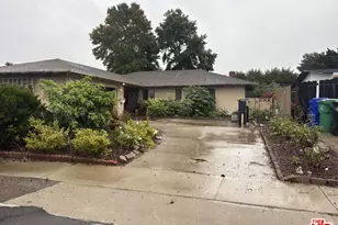 2927 Governor Dr, San Diego, CA 92122 - Photo 1