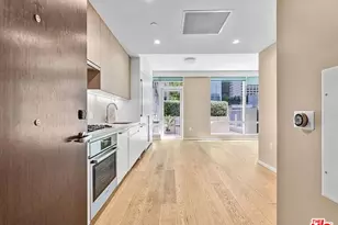 877 Francisco St, Los Angeles, CA 90017 - Photo 1