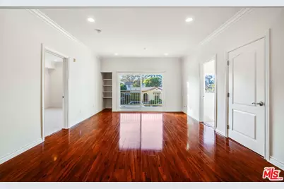 3328 Oakhurst Ave #109, Los Angeles, CA 90034 - Photo 1