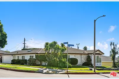 5804 S Sherbourne Dr, Los Angeles, CA 90056 - Photo 1