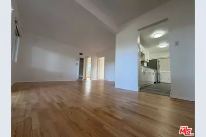 2004 19th Street #A, Santa Monica, CA 90404 - Photo 1