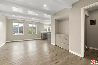 6768 Lexington Ave #10, Los Angeles, CA 90038 - Photo 1