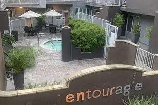 355 N Maple St, Burbank, CA 91505 - Photo 1