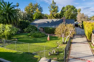 19043 Keswick St, Reseda, CA 91335 - Photo 1