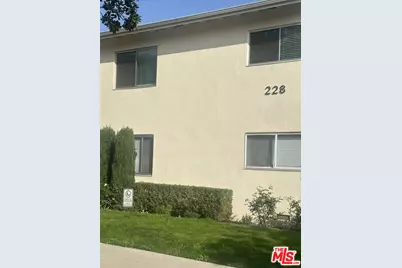 228 S Doheny Dr #1, Beverly Hills, CA 90211 - Photo 1