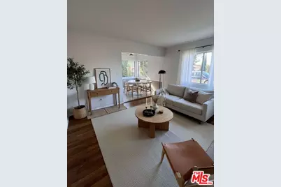 6610 Whitsett Ave #1, North Hollywood, CA 91606 - Photo 1