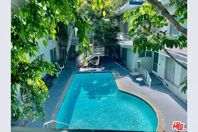 941 N San Vicente Blvd #14, West Hollywood, CA 90069 - Photo 1