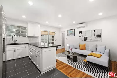 927 Euclid St #A, Santa Monica, CA 90403 - Photo 1