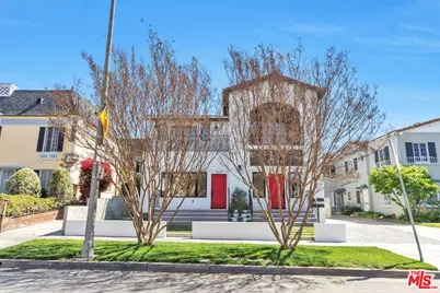 1022 Masselin Ave, Los Angeles, CA 90019 - Photo 1