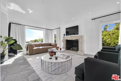 1300 Summitridge Dr, Beverly Hills, CA 90210 - Photo 1