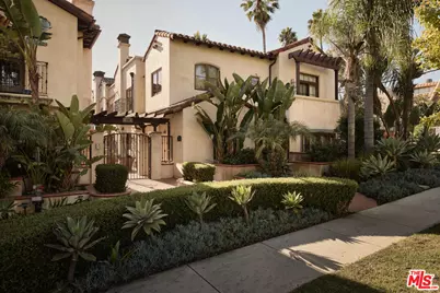 908 17th St #8, Santa Monica, CA 90403 - Photo 1