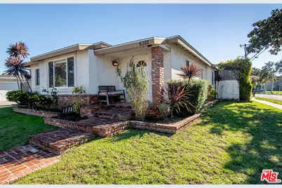 6322 W 79th St, Los Angeles, CA 90045 - Photo 1