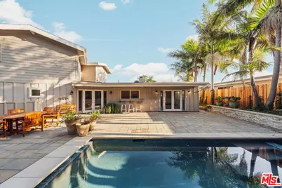 16907 Dulce Ynez Ln, Pacific Palisades, CA 90272 - Photo 1