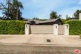 13211 Cumpston St, Sherman Oaks, CA 91401 - Photo 1
