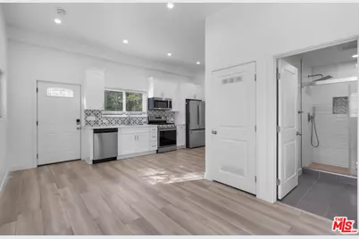 12233 Killion St, Valley Village, CA 91607 - Photo 1