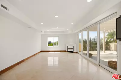 1836 Parnell Ave #401, Los Angeles, CA 90025 - Photo 1