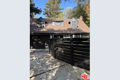 643 Hightree Rd, Santa Monica, CA 90402 - Photo 1