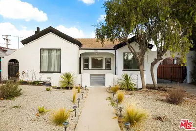 1851 W 81st St, Los Angeles, CA 90047 - Photo 1