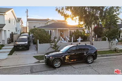 4183 Commonwealth Ave, Culver City, CA 90232 - Photo 1