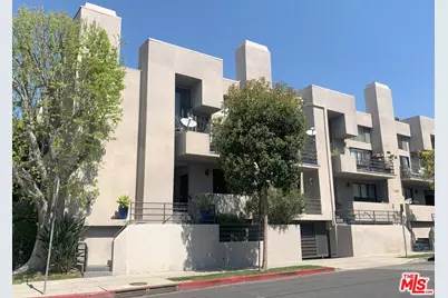 11767 Iowa Ave #10, Los Angeles, CA 90025 - Photo 1