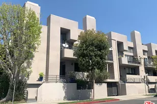 11767 Iowa Ave, Los Angeles, CA 90025 - Photo 1