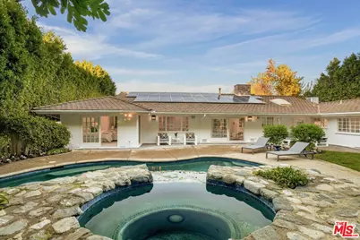15550 Valley Vista Blvd, Encino, CA 91436 - Photo 1