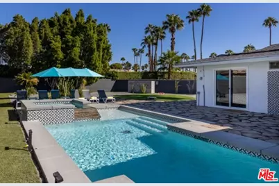 980 N Buttonwillow Cir, Palm Springs, CA 92262 - Photo 1