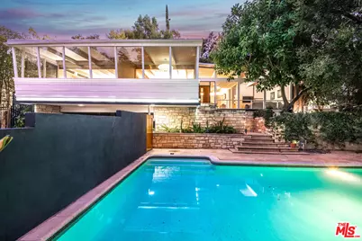 14322 Valley Vista Blvd, Sherman Oaks, CA 91423 - Photo 1