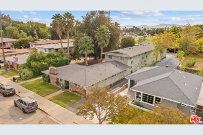 555 W 25th St, San Bernardino, CA 92405 - Photo 1