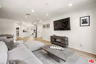 122 N Clark Dr, West Hollywood, CA 90048 - Photo 1